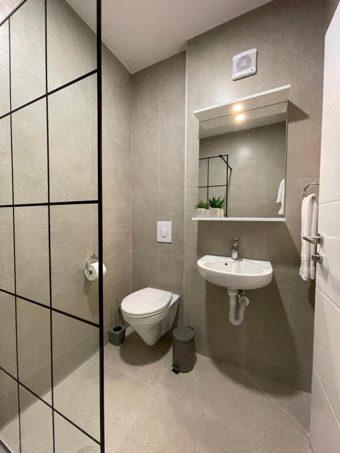 Legat Kuca Za Odmor Hotel Пале Екстериор снимка