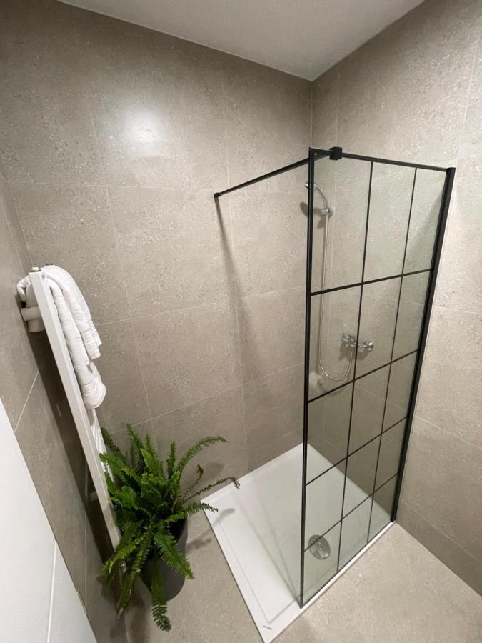 Legat Kuca Za Odmor Hotel Пале Екстериор снимка