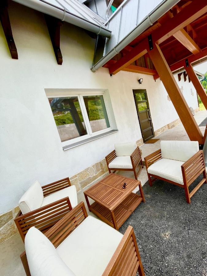 Legat Kuca Za Odmor Hotel Пале Екстериор снимка