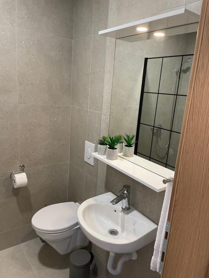 Legat Kuca Za Odmor Hotel Пале Екстериор снимка